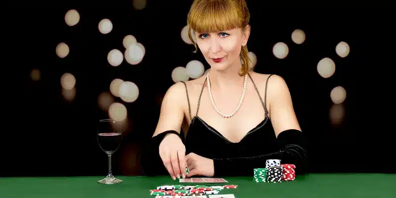 Giới thiệu thùng phá sảnh trong game bài